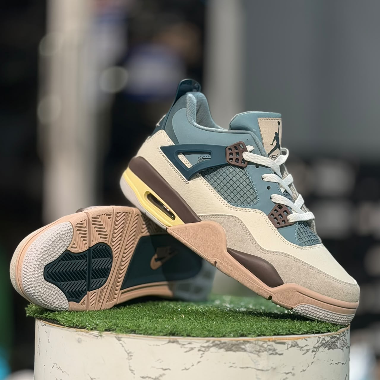 Air Jordan 4 (OG) Snorlax