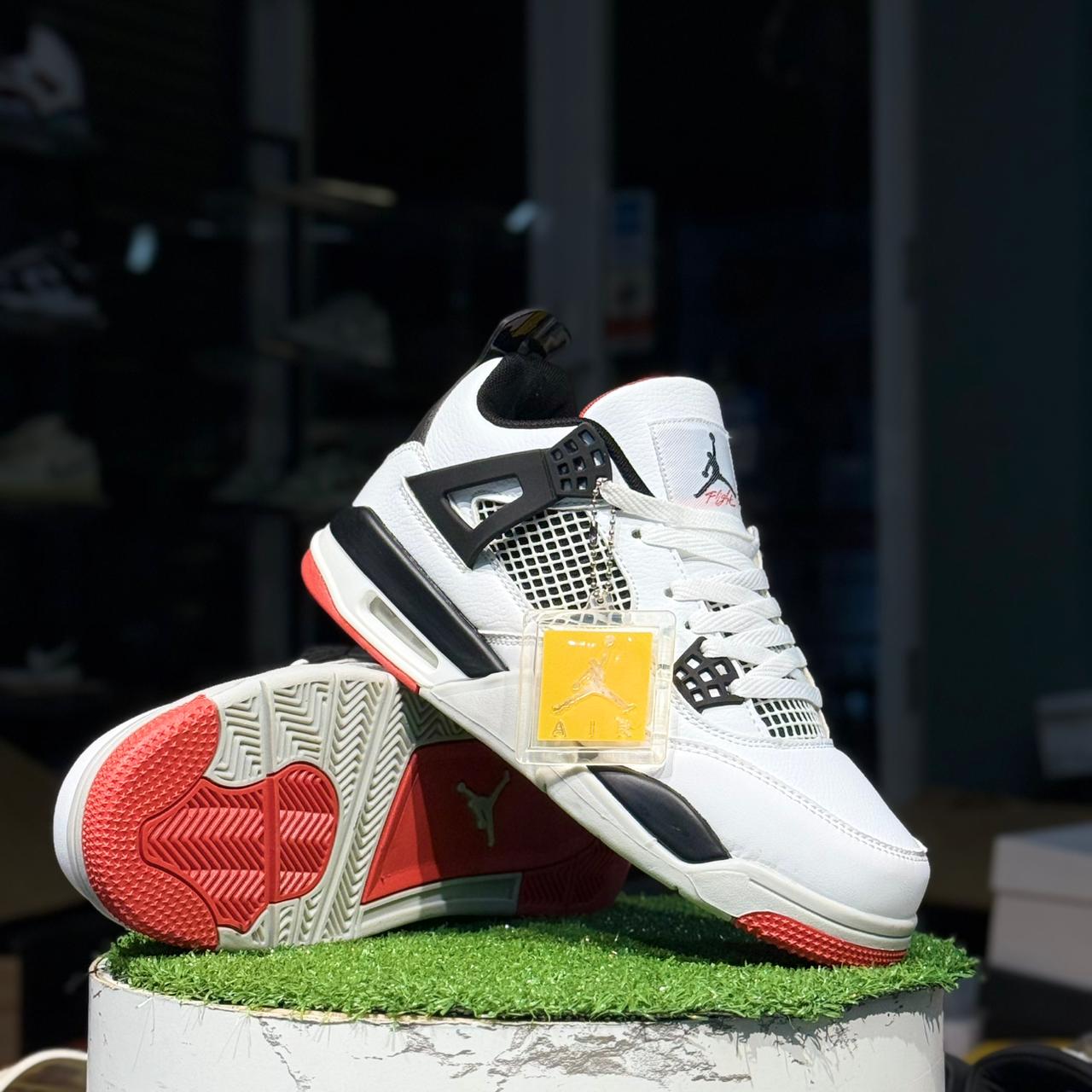 Air Jordan 4 Retro Pale Citron Bright Crimson