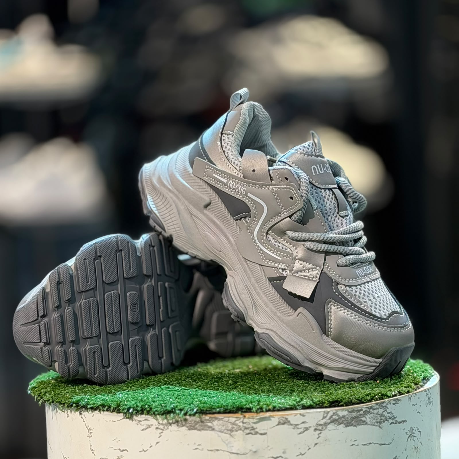 Chunky K-style Grey