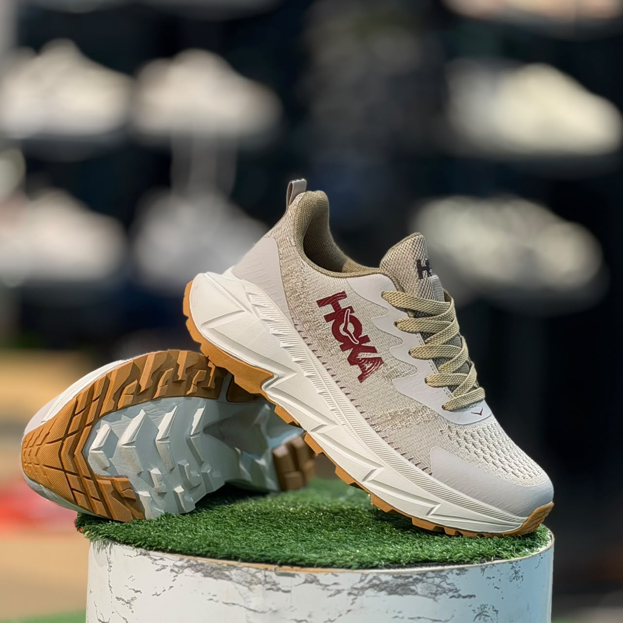 HOKA Skyline-Float X Beige N Brown Running
