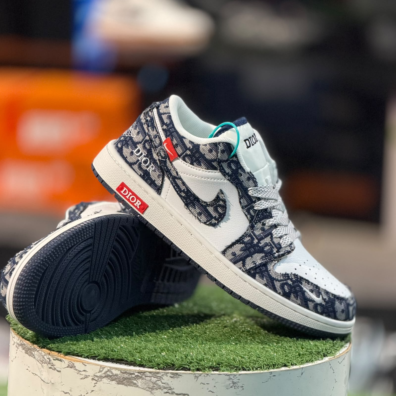 Jordan 1 Low Dior Dream