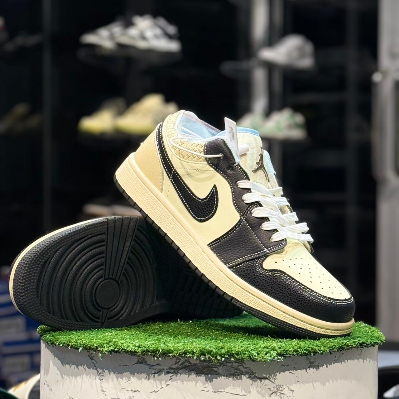 Jordan 1 Low SE Coconut Milk Black