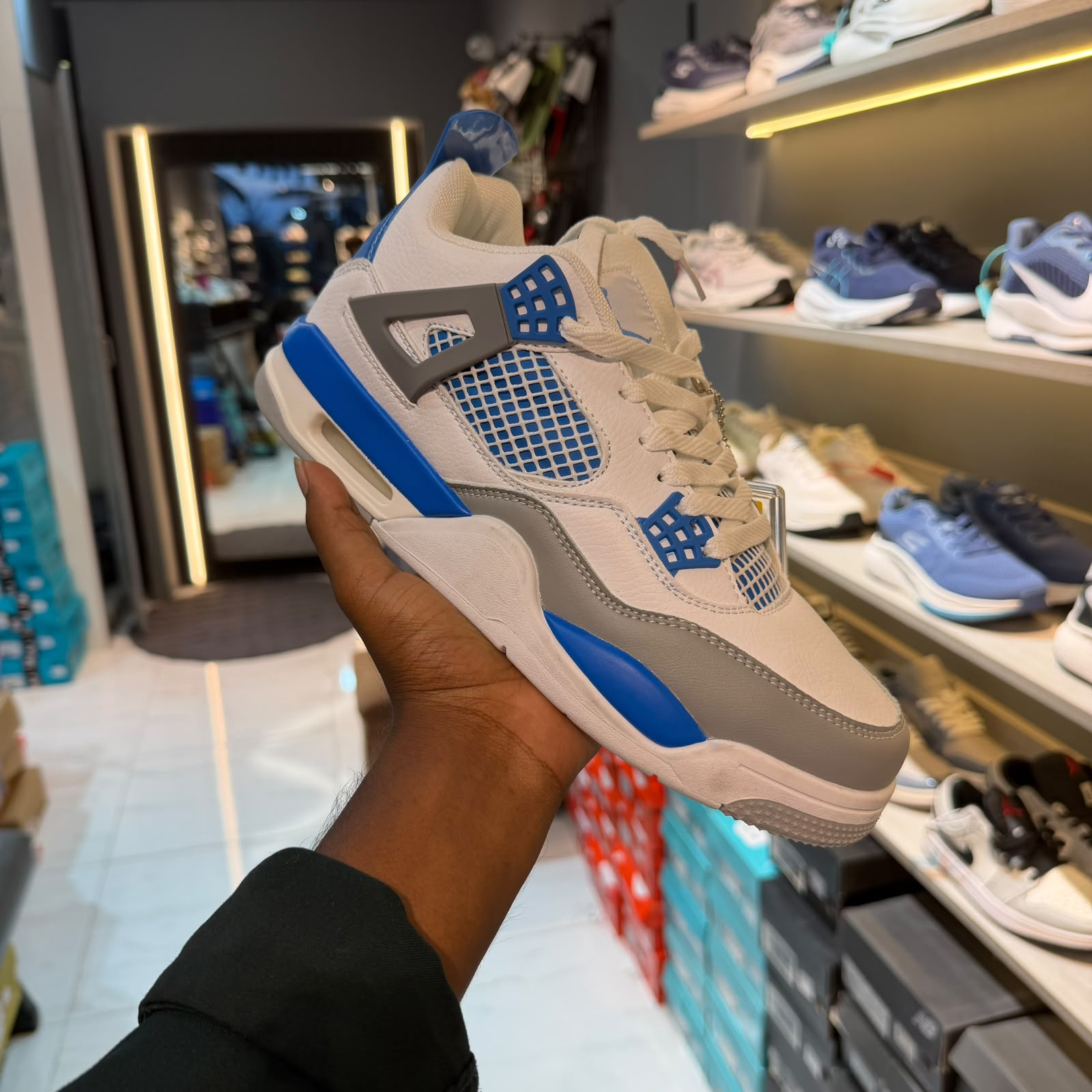 Jordan 4 Retro Military Blue