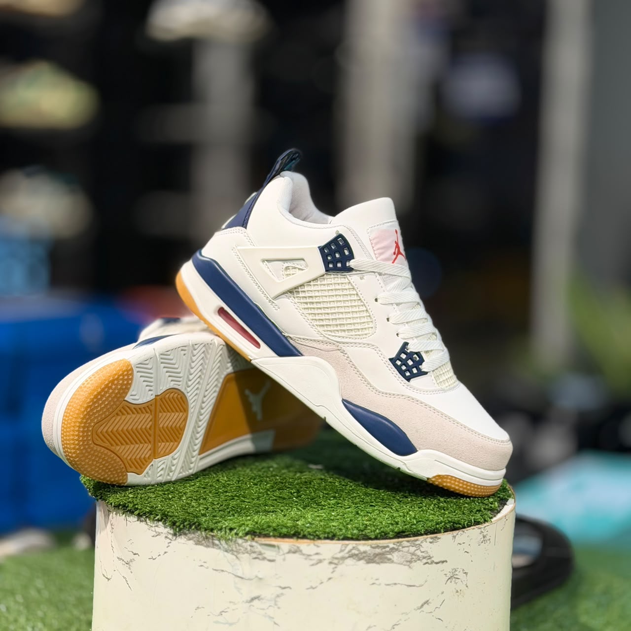 Jordan 4 Retro SP White N Navy