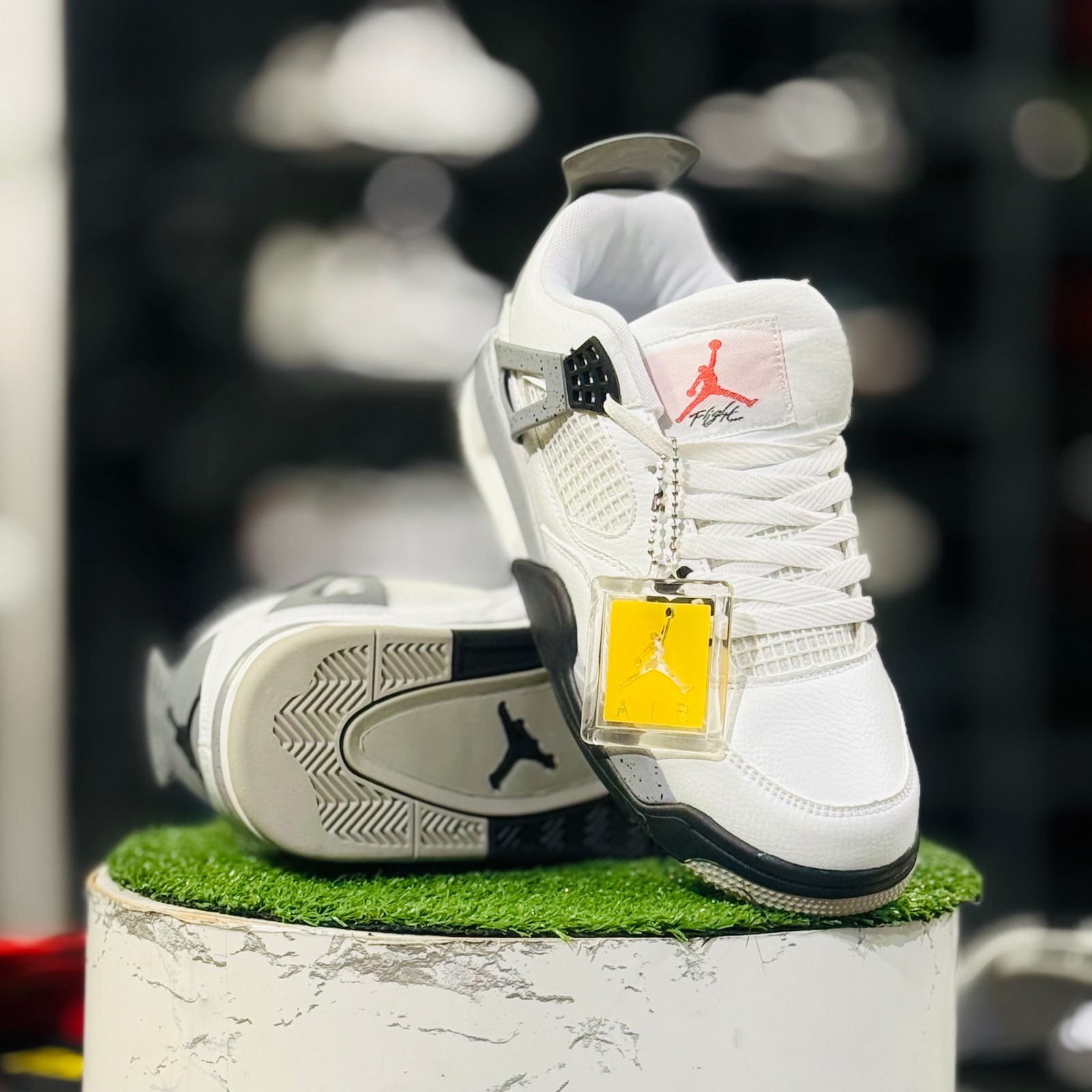 Jordan 4 Retro White Cement