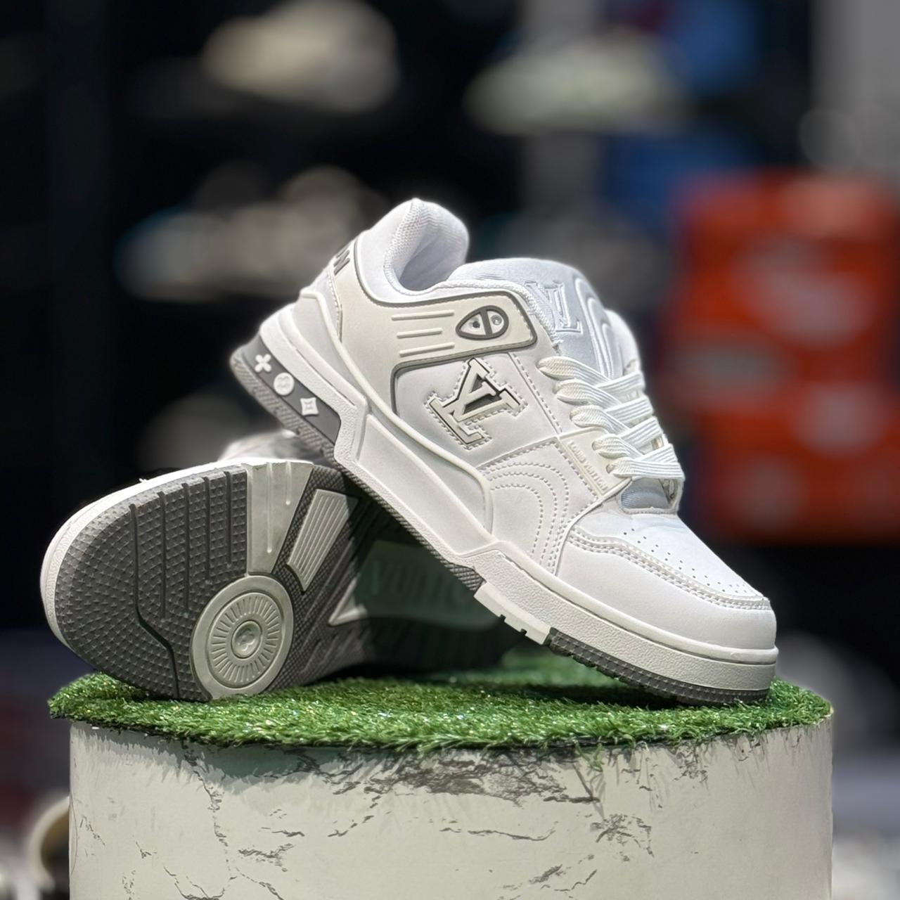 Louis Vuitton Trainer White/Grey