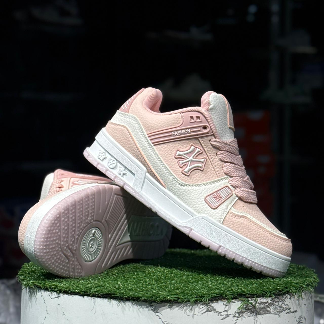 MLB Chunky Liner Pink