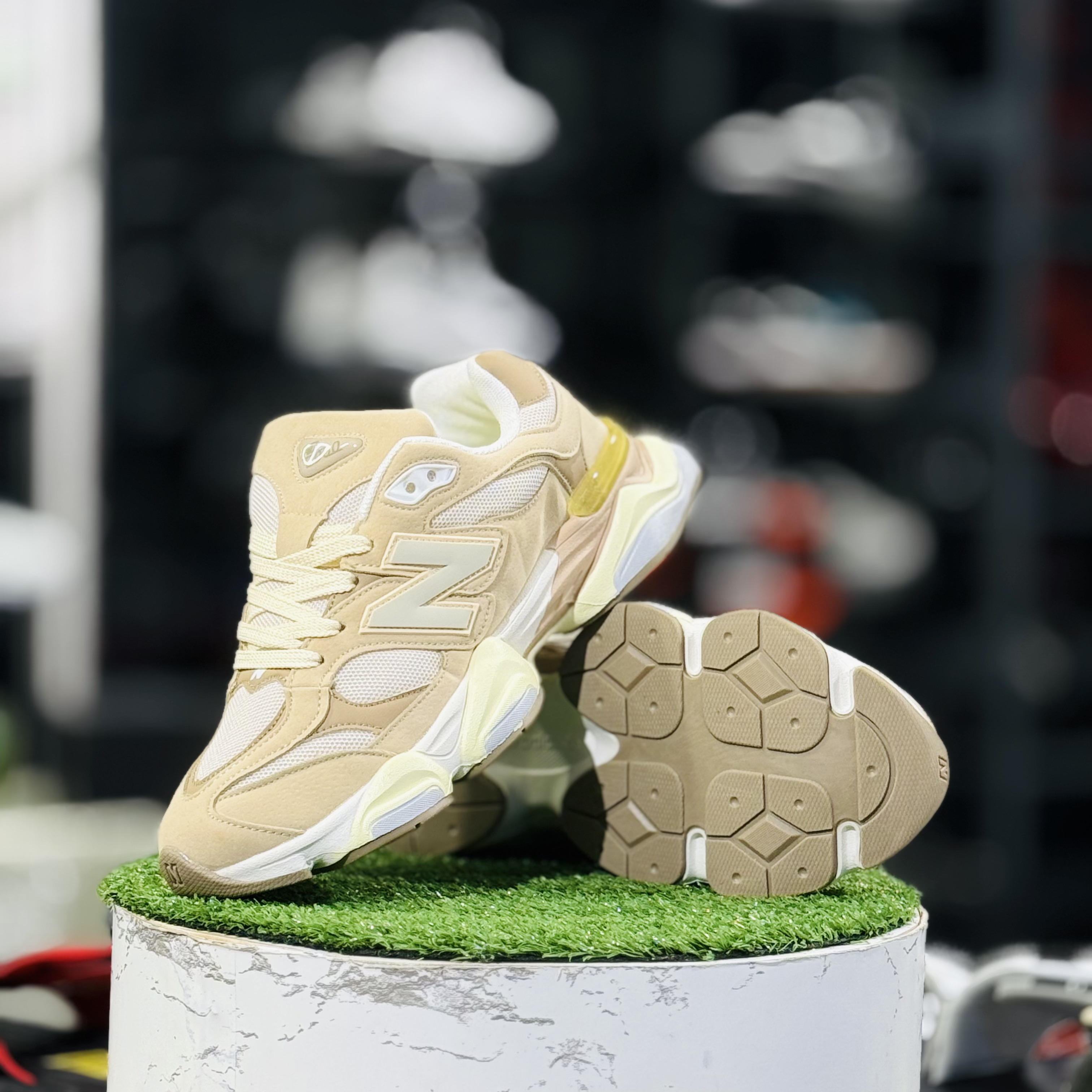 New Balance 9060 Sea Salt Beige