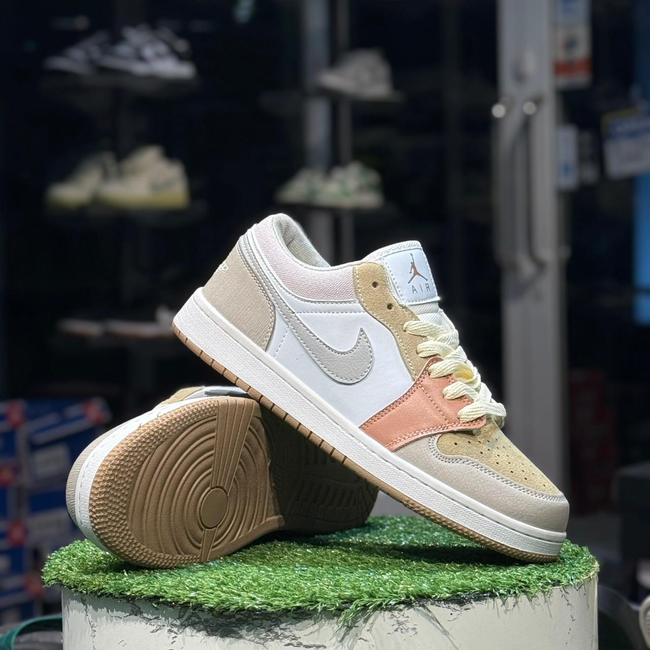 Nike Air Jordan 1 Low Milan