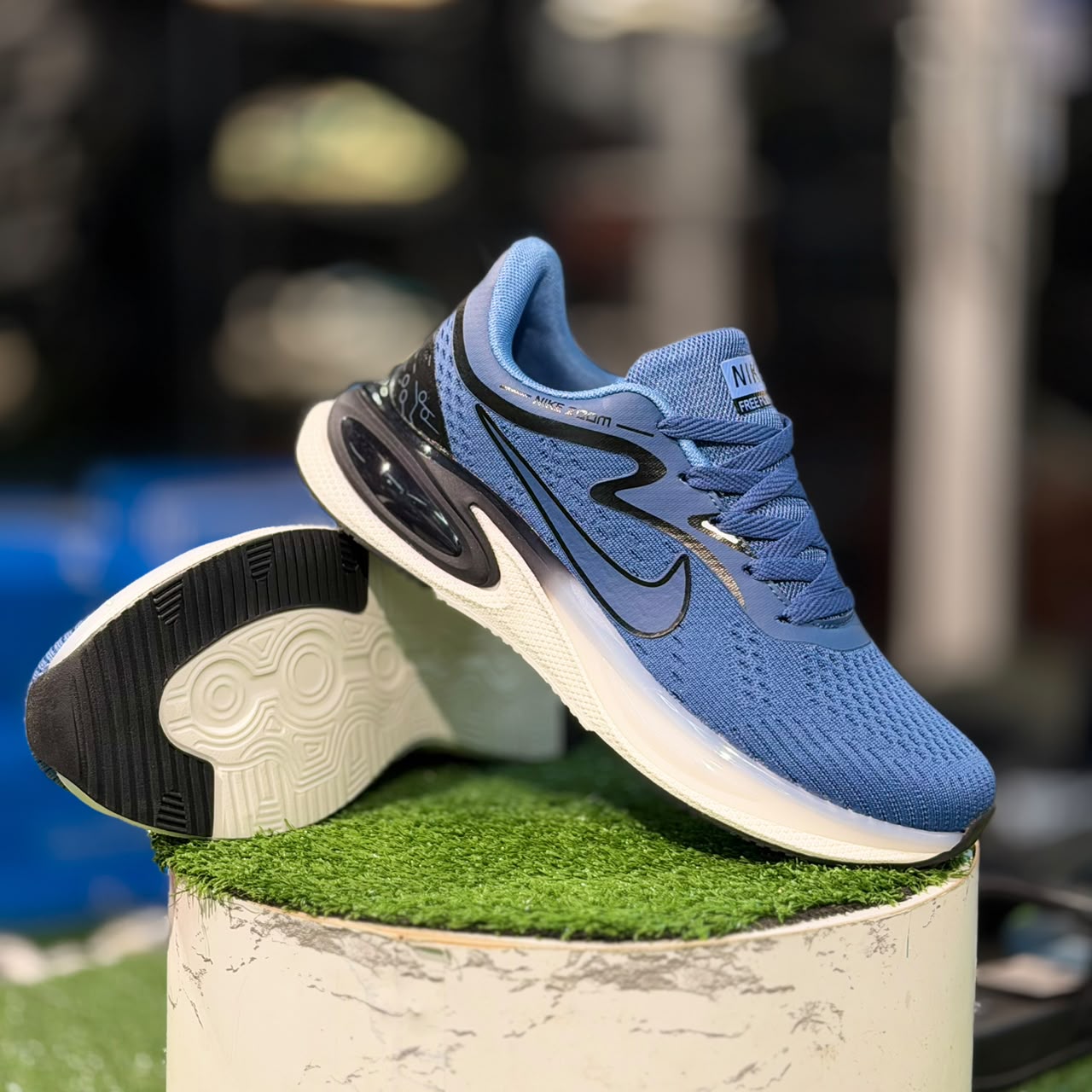 Nike Air Zoom Blue N Black midsole cushion Running