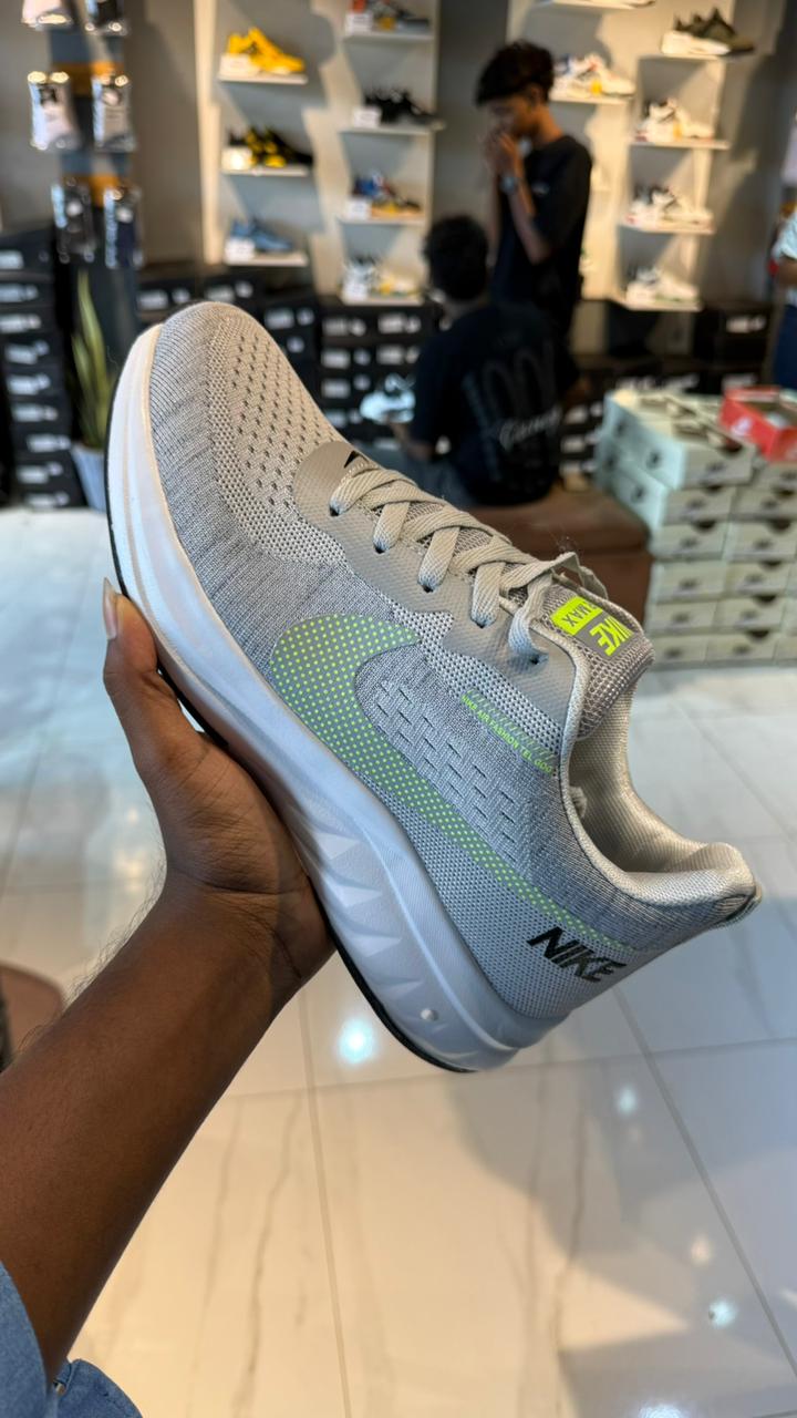 Nike Air Zoom Pegasus 37 Running Grey N lime green