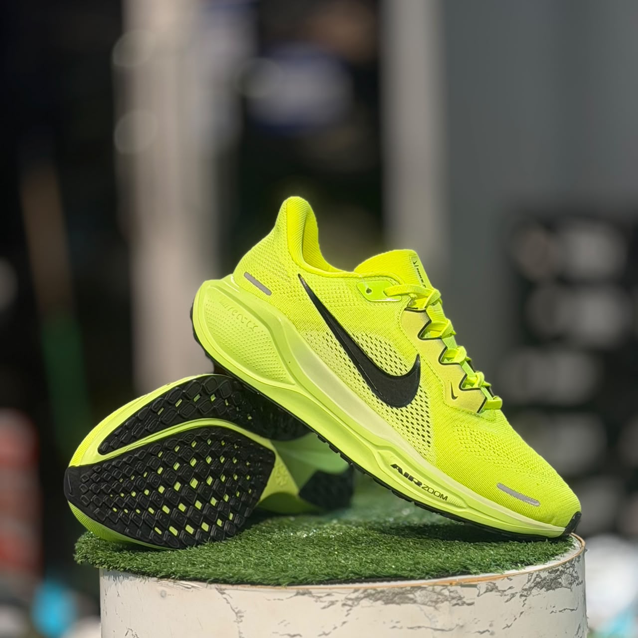 Nike Pegasus 41 Running (OG) Volt Barely