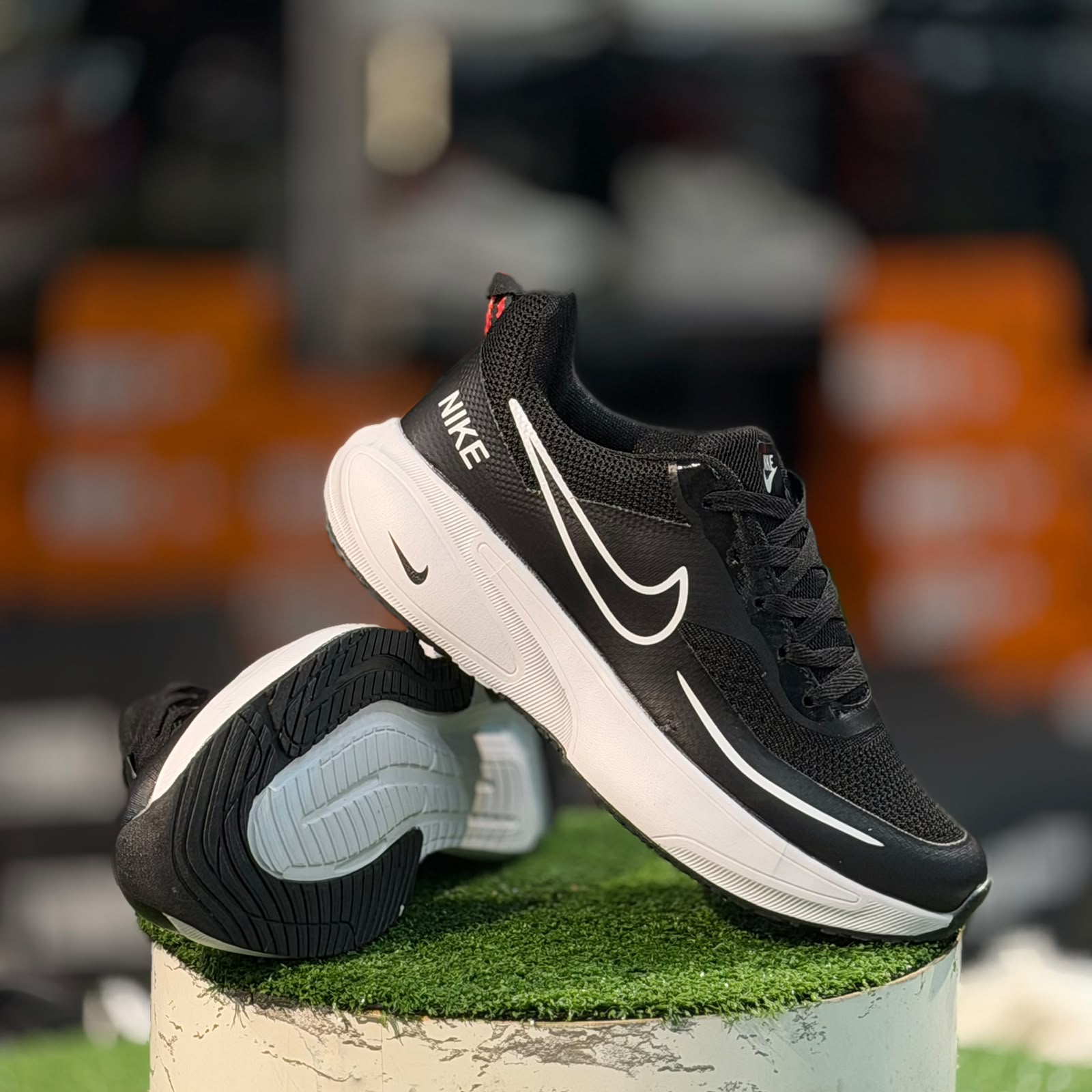 Nike Promina Black White Running