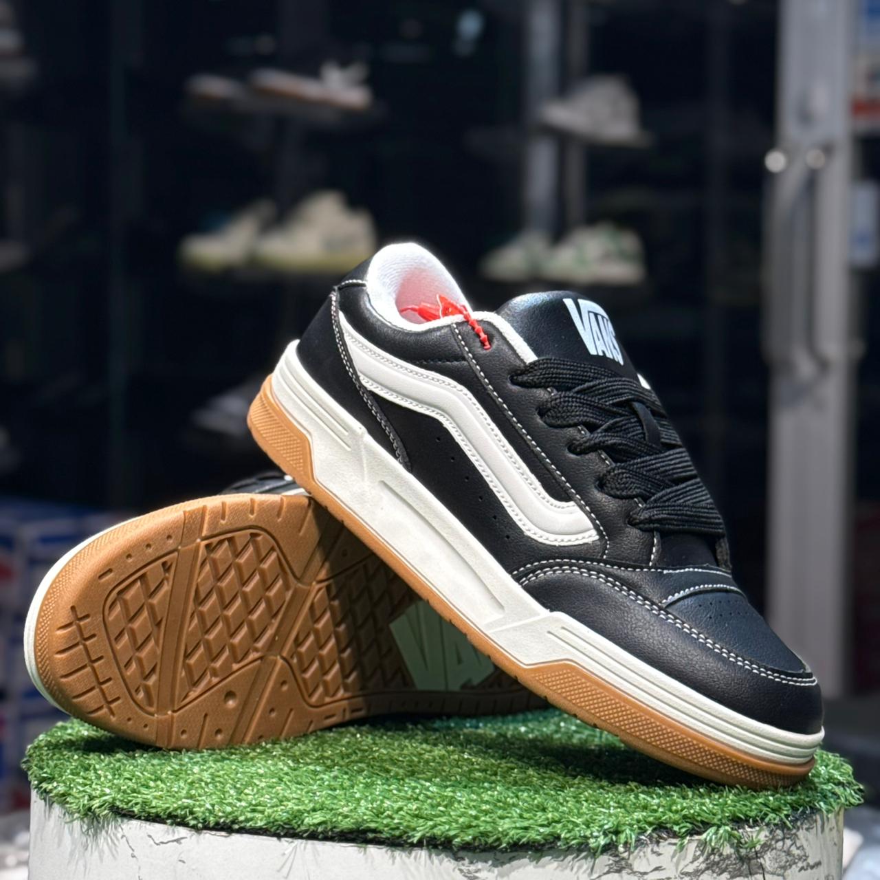 Vans Hylane White Black Gum