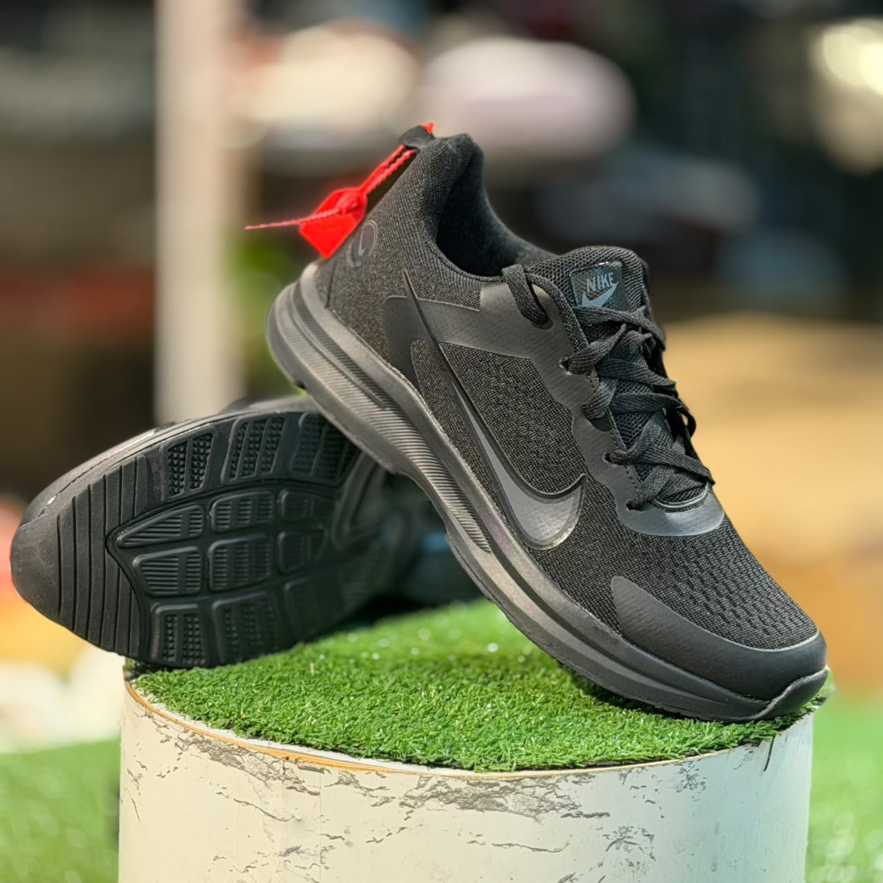  Nike Air Zoom Pegasus 42 Black N Anthracite Running