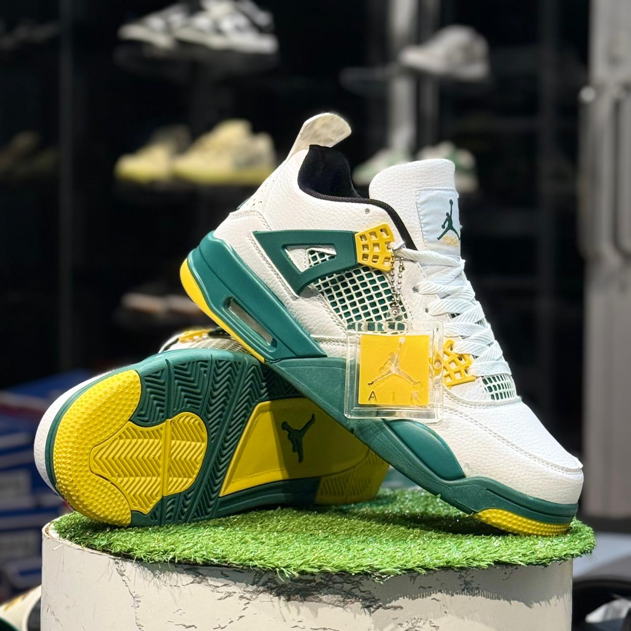 Jordan 4 Retro Oregon Ducks